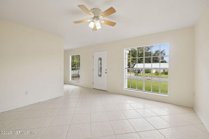 Property Photo:  1403 Prospect Street  FL 32177 