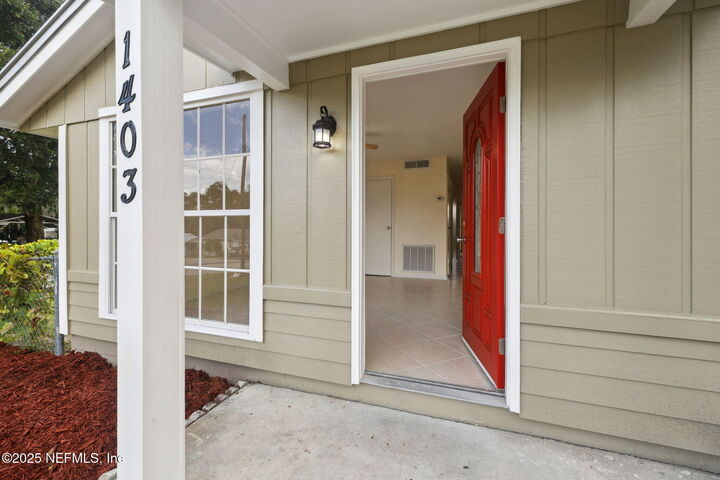 Property Photo:  1403 Prospect Street  FL 32177 