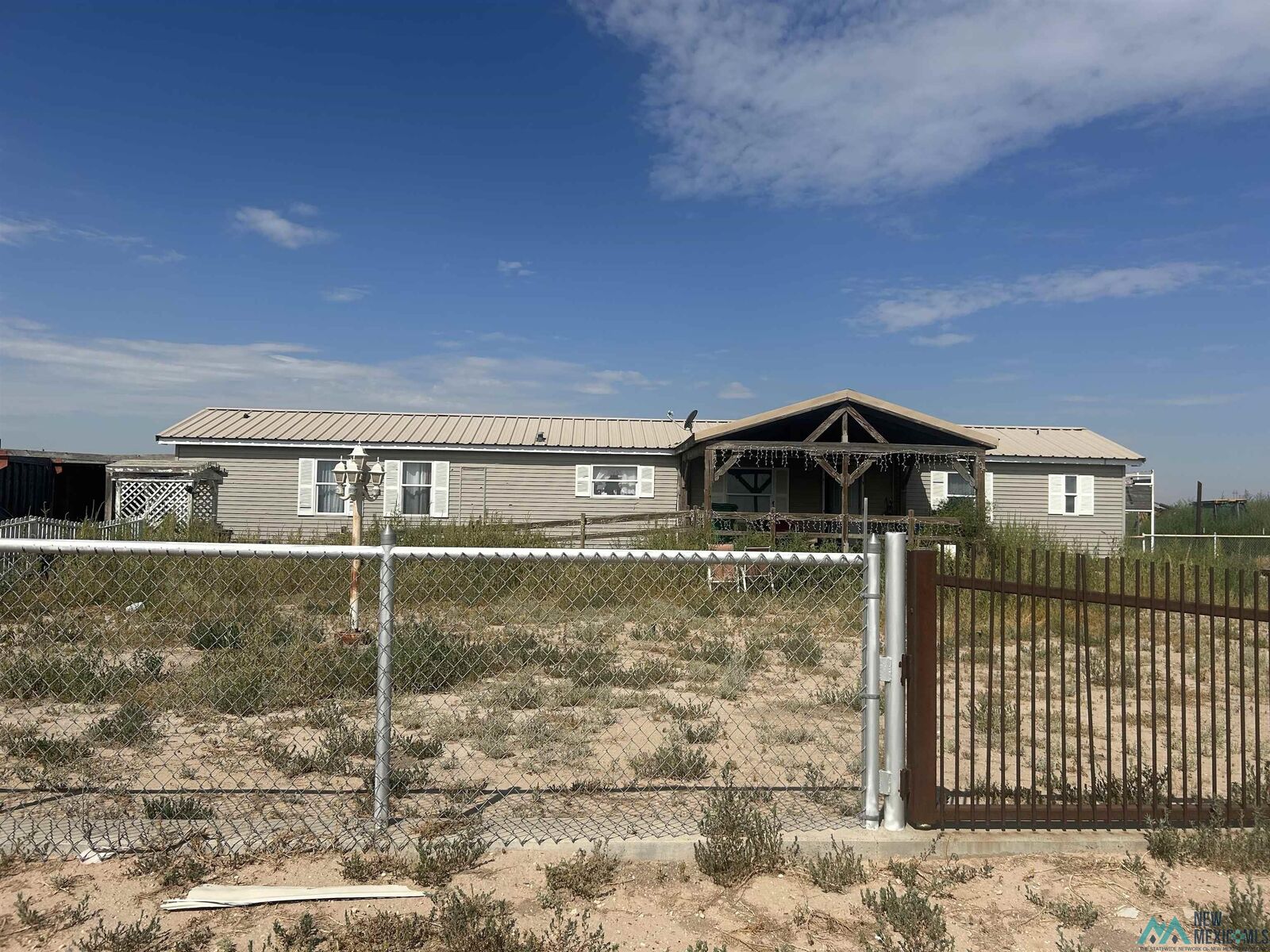 Property Photo:  313 E Kincaid Ranch Road  NM 88210 