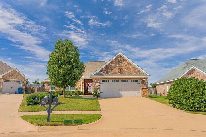 717 White Bear Trail  Lindale TX 75771 photo