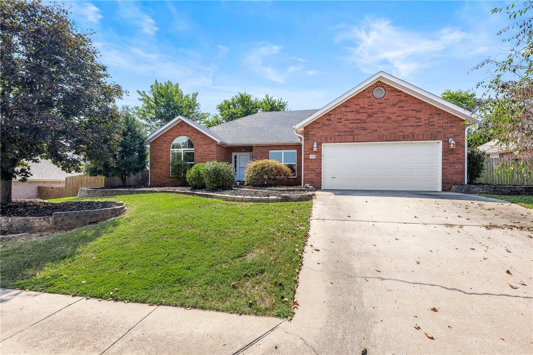 Property Photo: 2431 Indian Oaks Trail AR 72762