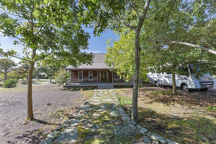 Property Photo:  2 Aldrich Rd  MA 02666 