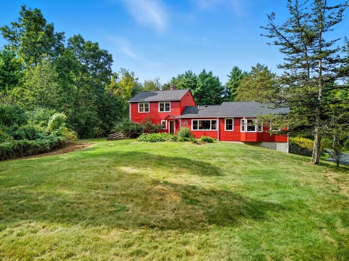 Property Photo:  523 Martins Pond Road  MA 01450 