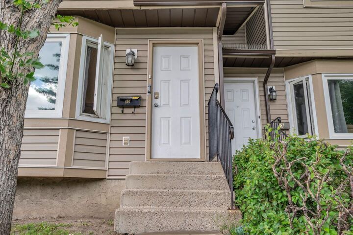 Photo de la propriété:  55 Falshire Terrace NE  AB T3J 3B6 
