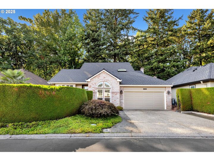 Property Photo:  13507 SE 37th St  WA 98683 