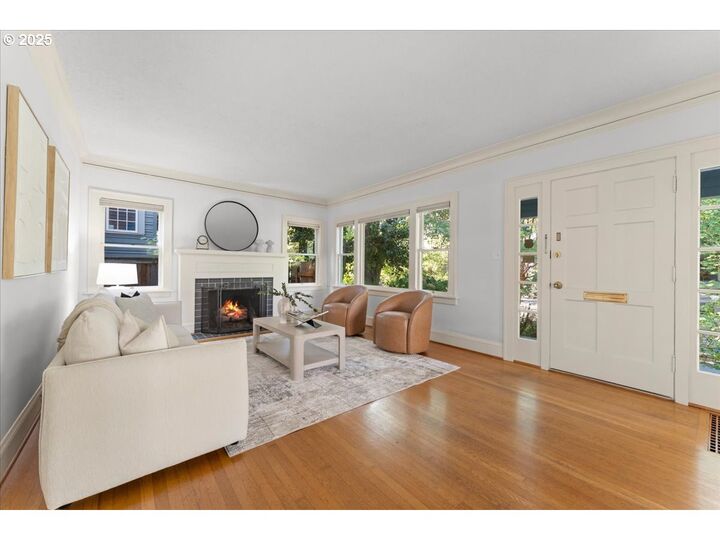 Property Photo:  2414 NE 25th Ave  OR 97212 