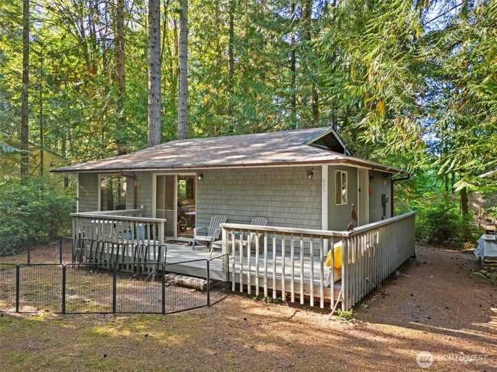 625 E Pointes Drive W  Shelton WA 98584 photo