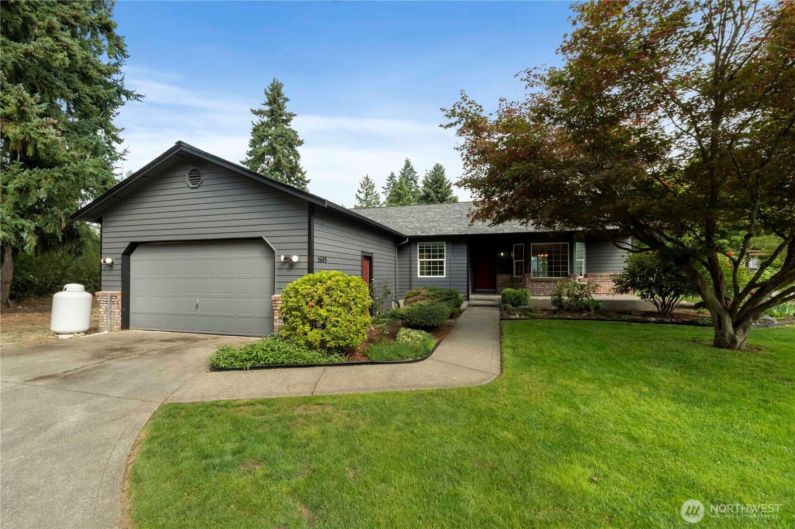 Property Photo:  5603  255th Street E  WA 98338 
