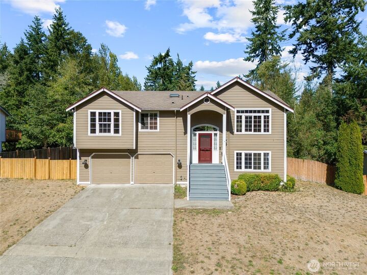 Property Photo: 7085 SE Legrand Street WA 98366