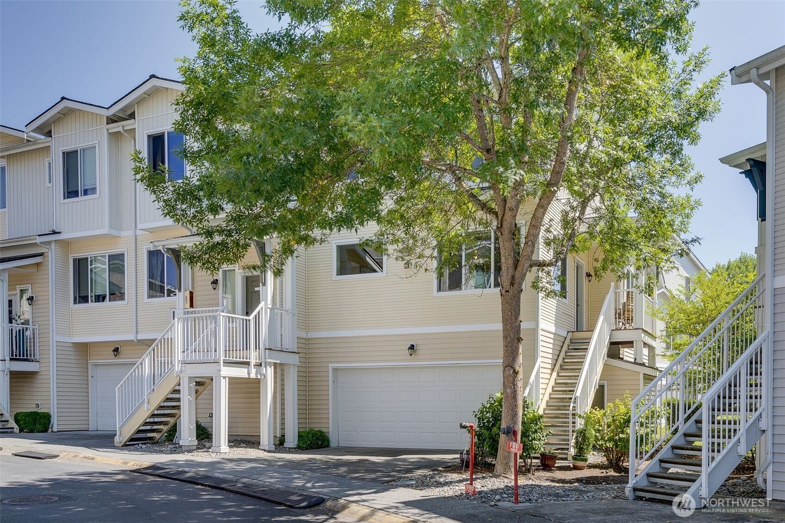 Property Photo:  14915  38th Drive SE U1153  WA 98012 