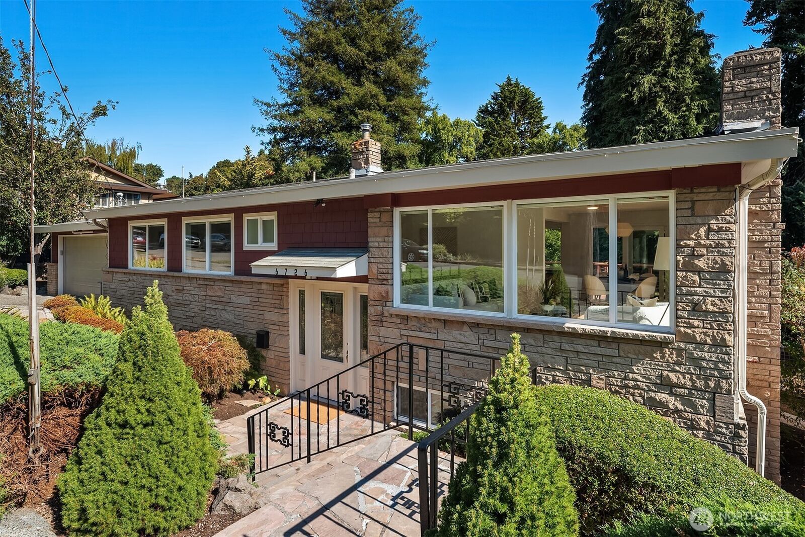 Property Photo:  6726  48th Avenue SW  WA 98136 