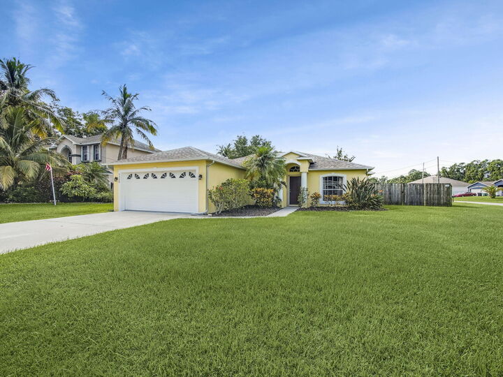 Property Photo:  5323 NW Perez Court  FL 34983 