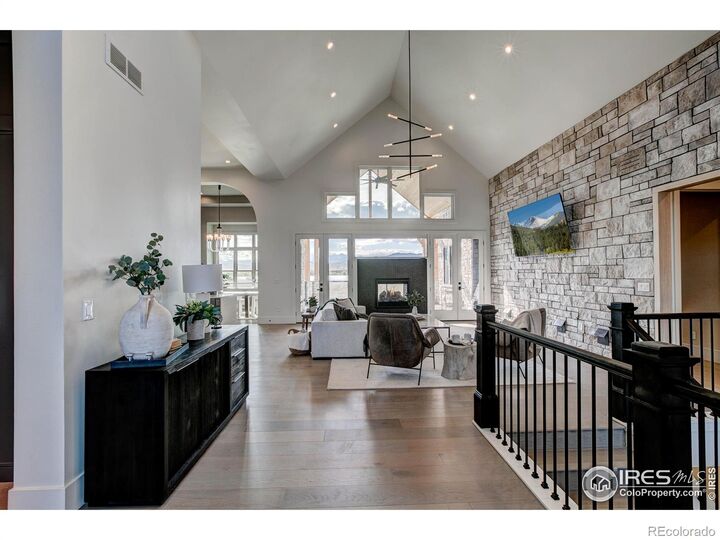 Property Photo: 2517 Southwind Road CO 80513