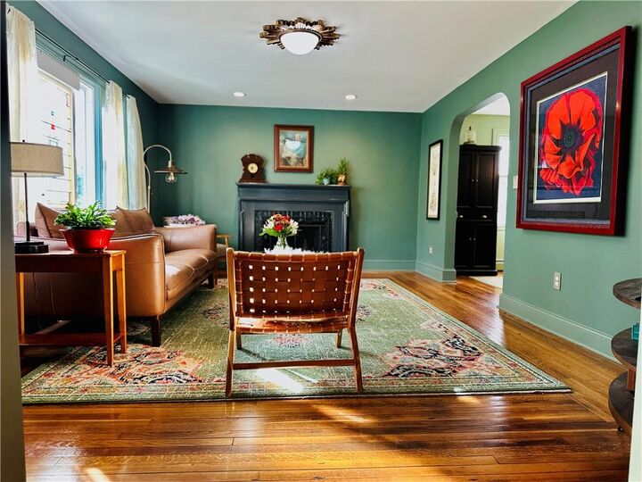 Property Photo:  96 Woodbine Street  RI 02906 
