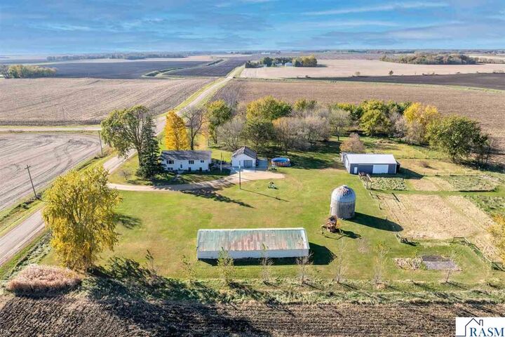 Property Photo:  37658 410th Street  MN 56082 