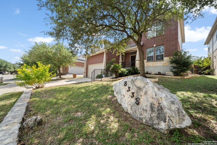 8338 Setting Moon  San Antonio TX 78255 photo