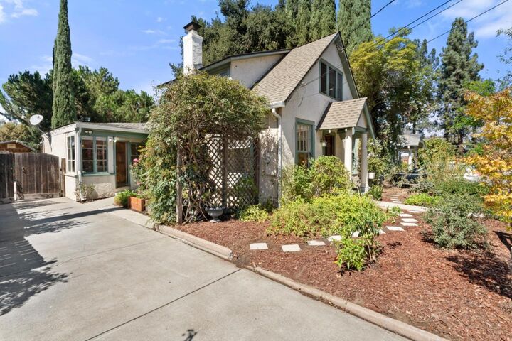 Property Photo:  841 Willis Avenue  CA 95125 