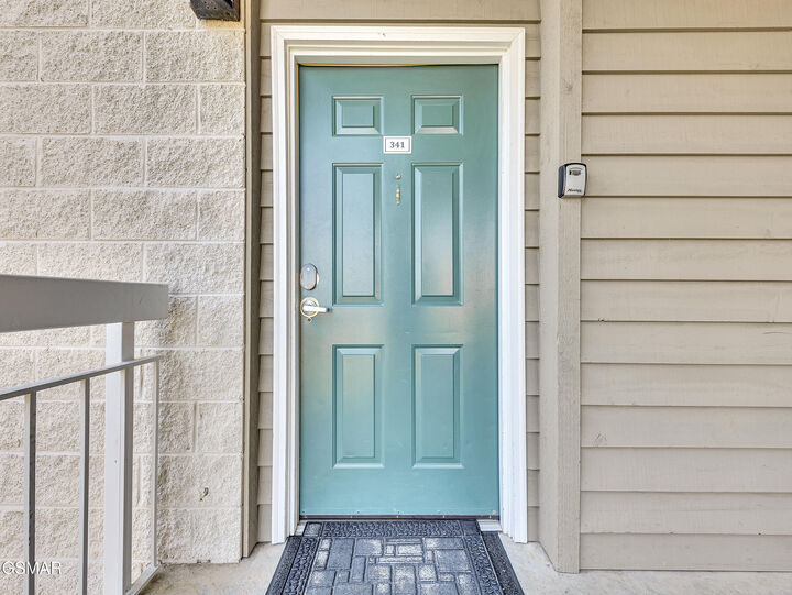 Property Photo: 205 Ogle Drive TN 37863