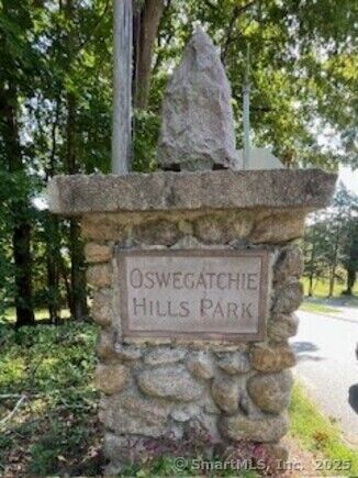 20 North Road  East Lyme CT 06357 photo