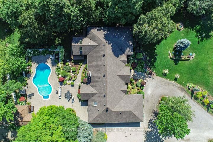 Photo de la propriété: 14453 Centreville Creek Road ON L7C 3C1