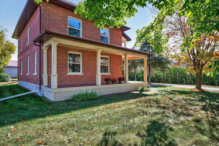 Property Photo: 33 John Street ON K0M 1A0