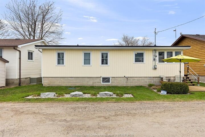 Property Photo: 14270 Crystal Beach ON N0P 2L0