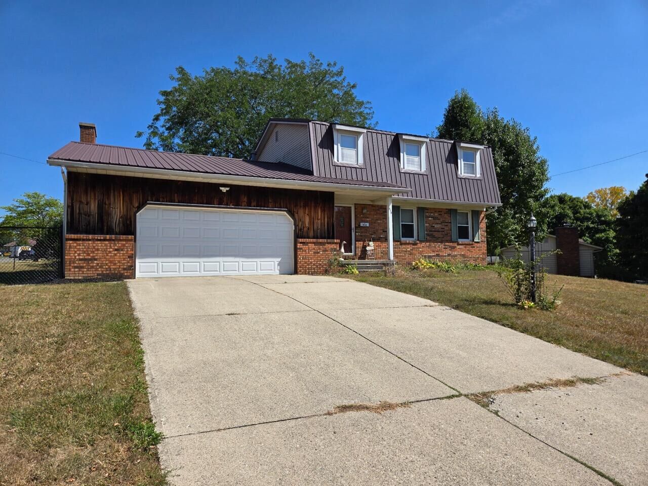 Property Photo:  516 Hilltop Drive  OH 43311 