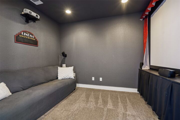 Property Photo:  2140 Pioneer Pass  TX 78155 