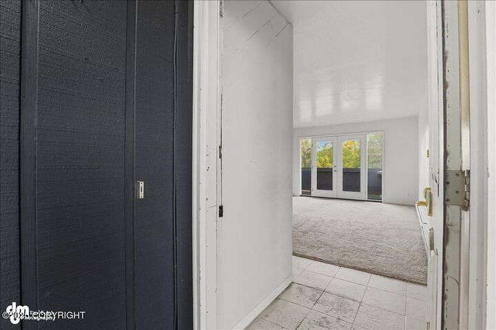 Property Photo: 2221 Minerva Way 5-A AK 99515