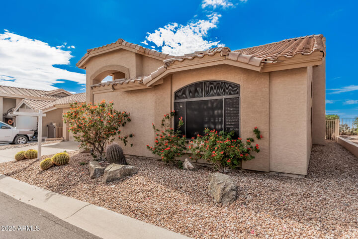 Property Photo:  5272 S Granite Drive  AZ 85118 