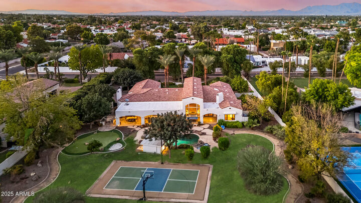 Property Photo: 7475 E Jackrabbit Road AZ 85250