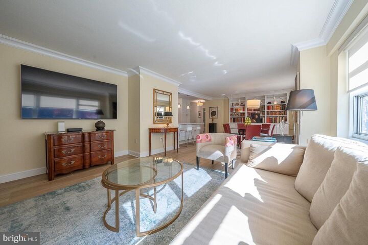 118 S 21st Street 311-12  Philadelphia PA 19103 photo