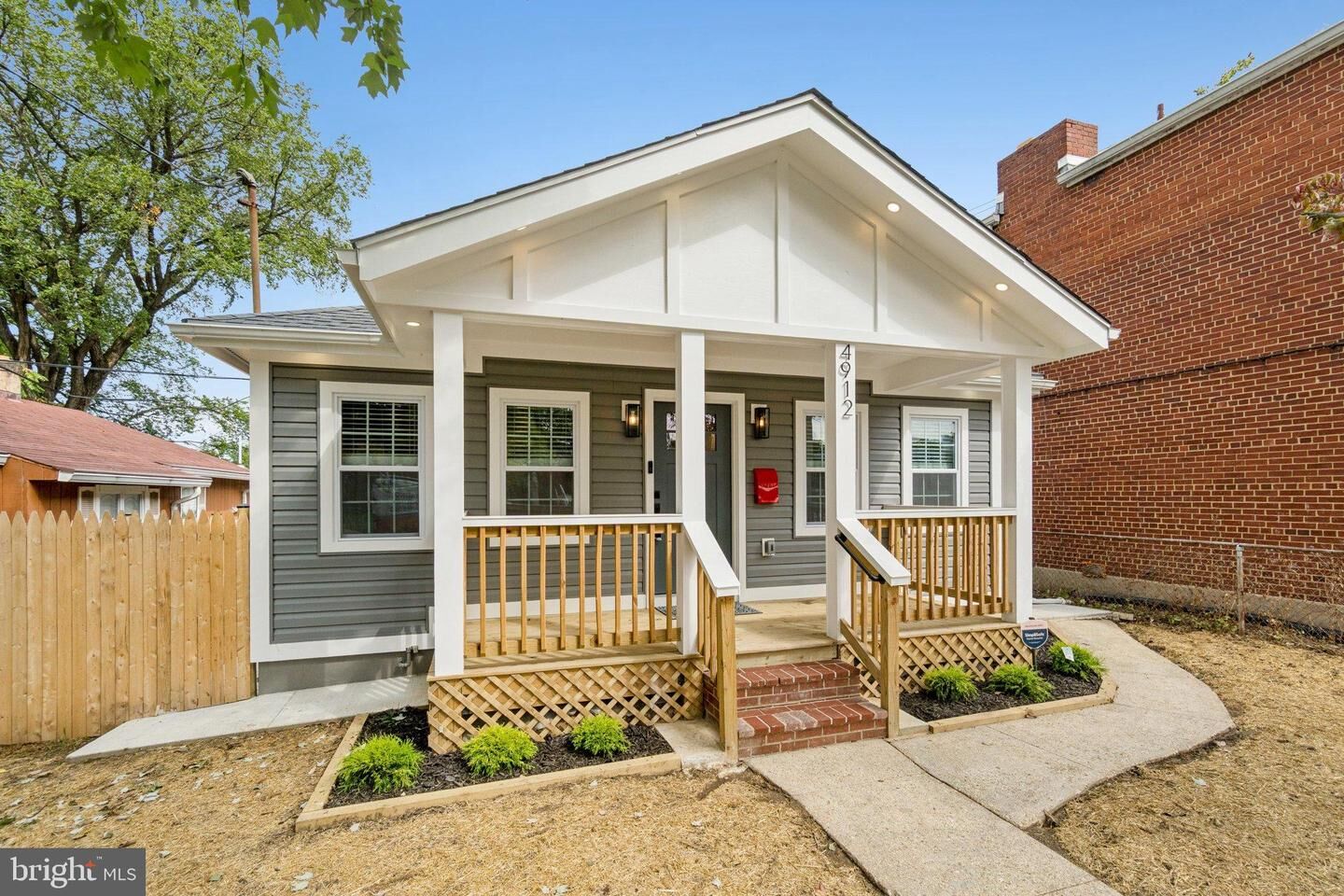 Property Photo:  4912 Meade Street NE  DC 20019 