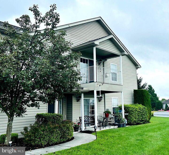 Property Photo:  116 Hawk Court  PA 17036 