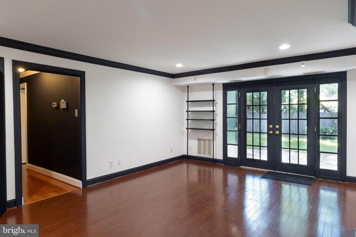 Property Photo: 7096 Spring Garden Drive Tl1 VA 22150