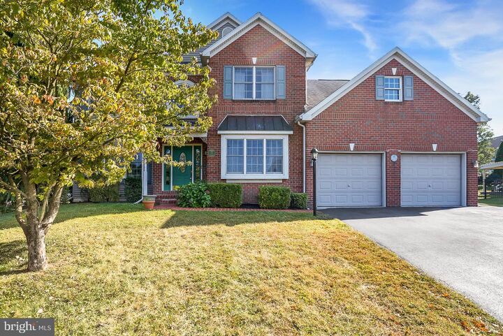 23 Pin Oak Street  Palmyra PA 17078 photo