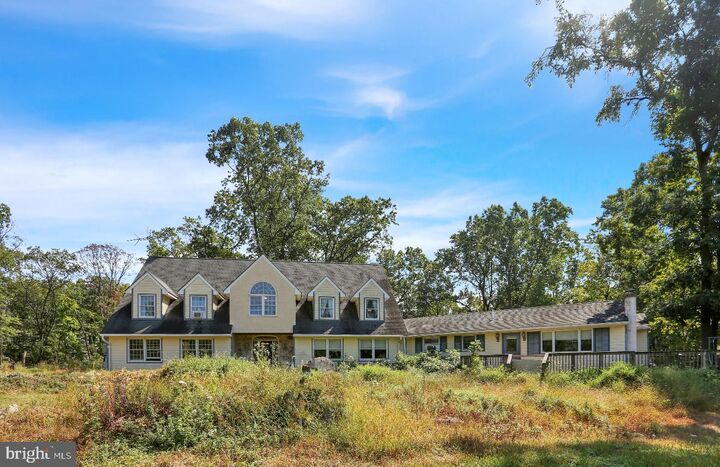 Property Photo: 39 Lehmann Lane PA 19505