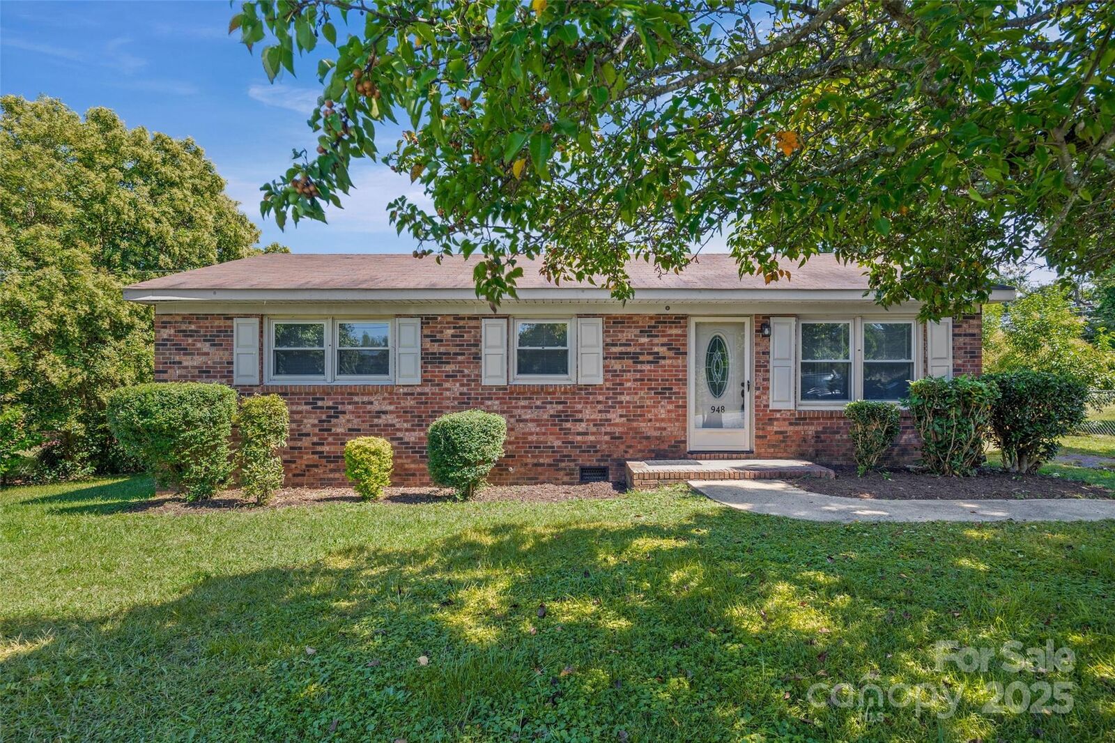 Property Photo: 948 Shannon Bradley Road NC 28052