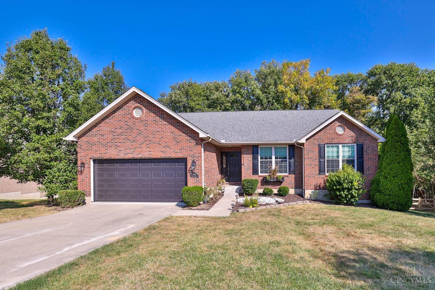 Property Photo: 6466 Winding Oaks Drive OH 45044