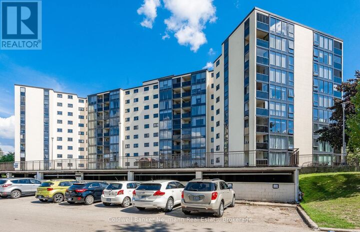 Property Photo: 19 East Woodlawn Road East 303 ON N1H 7B1