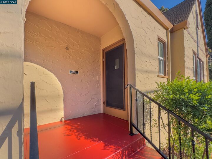 Property Photo:  2535 Alhambra Ave  CA 94553