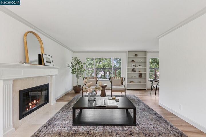 Property Photo: 31 Arabian Ct CA 94596