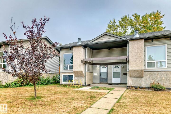 8 Northwoods Village NW  Edmonton AB T5X 1T2 photo