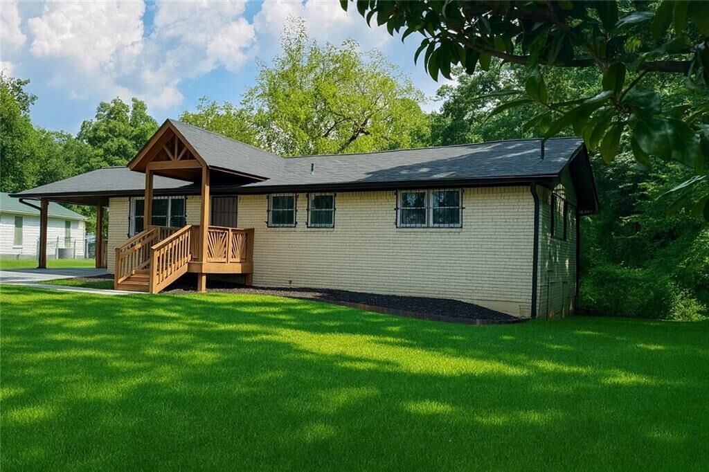 Property Photo:  2000 Fairburn Road SW  GA 30331 
