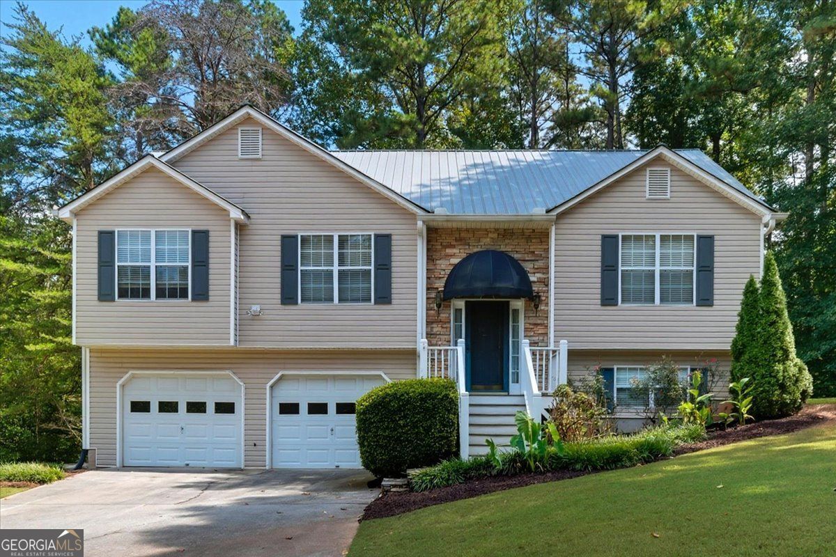 Property Photo:  15 Encampment Court  GA 30157 