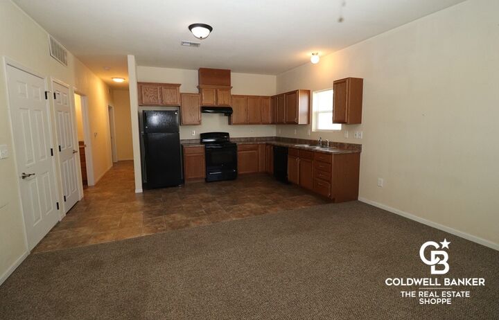 Property Photo:  909 N Sunflower Lane  KS 67880 