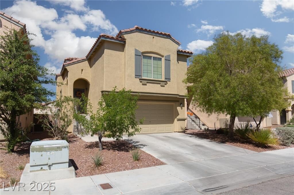 Property Photo: 5214 Melbourne Ridge Court NV 89141