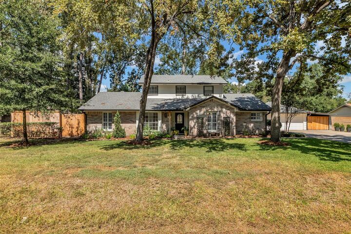 2019 Laurel Springs Lane  Houston TX 77339 photo