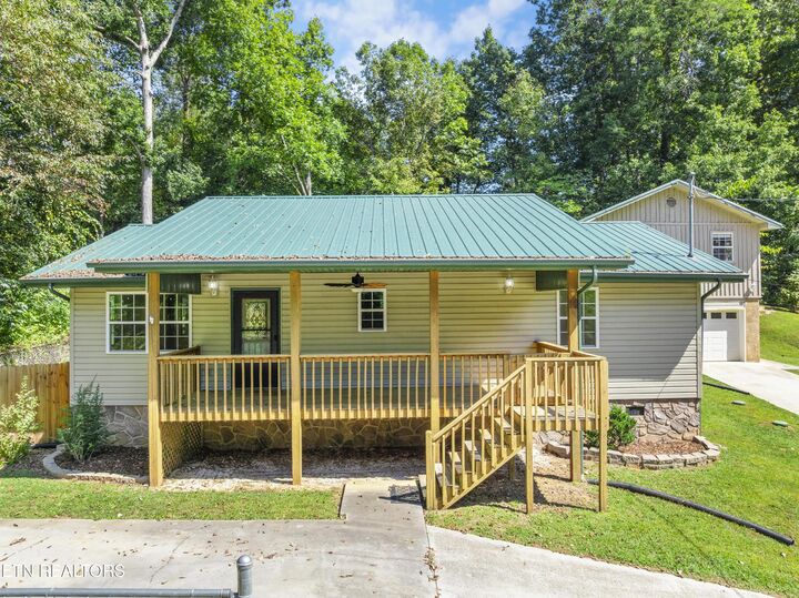 Property Photo:  2317 Arch Rock Drive  TN 37876 