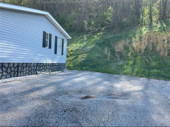 Property Photo:  4900 & 4904 Jonquil Drive  WV 25306
